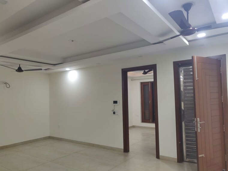 Room, sector 46 2 Bedroom 1450 Sq.Ft. Builder Floor In Sector 46 Gurgaon 10278160