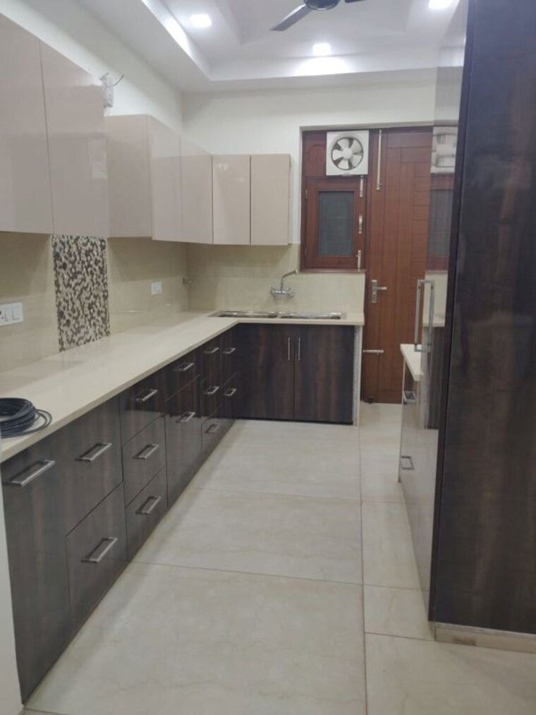 Kitchen, sector 46 2 Bedroom 1450 Sq.Ft. Builder Floor In Sector 46 Gurgaon 10278160