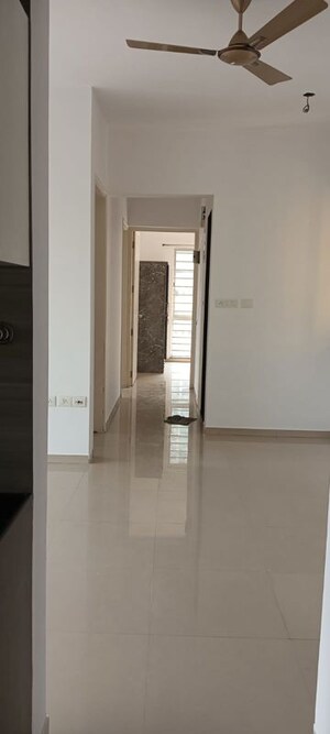 Building Lobby in 3 BHK Apartment at Sheth Vasant Lawns, Laxmi Nagar – for Rent