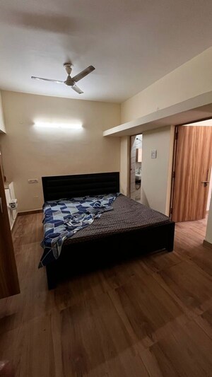 Bedroom in 1 BHK Builder Floor at Ameya One, Sector 42 – for Rent