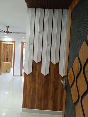 Furnished Amenities in 3 BHK Builder Floor at BPTP District 3, Sector 85 – for Sale
