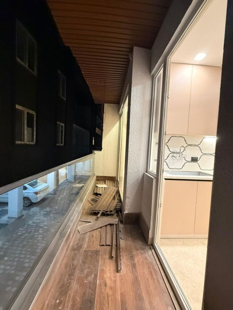 Balcony, mandi 2 Bedroom 1350 Sq.Ft. Apartment In Mandi Delhi 10278135