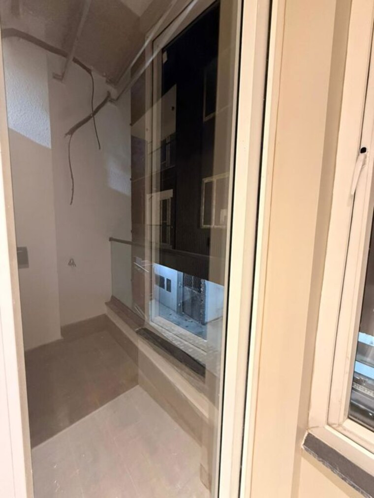 Balcony, mandi 2 Bedroom 1350 Sq.Ft. Apartment In Mandi Delhi 10278135