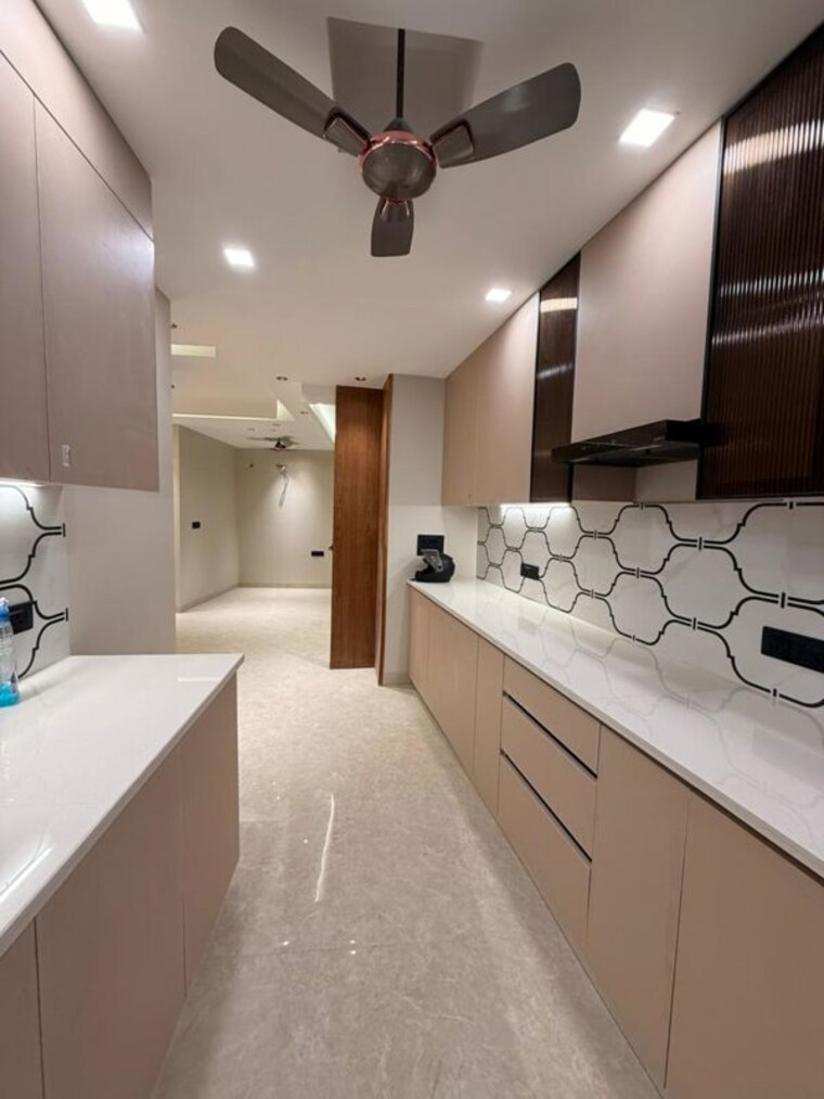 Kitchen, mandi 2 Bedroom 1350 Sq.Ft. Apartment In Mandi Delhi 10278135