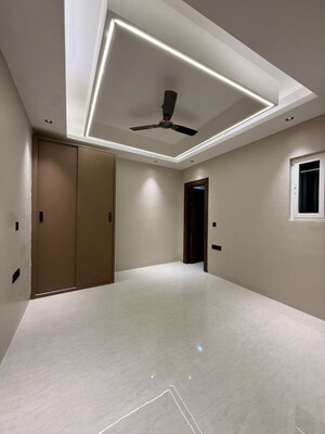 Bedroom in 2 BHK Apartment at Mandi – for Sale