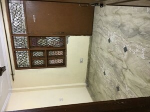 Furnished Amenities in 2 BHK Builder Floor at Govindpuri – for Sale