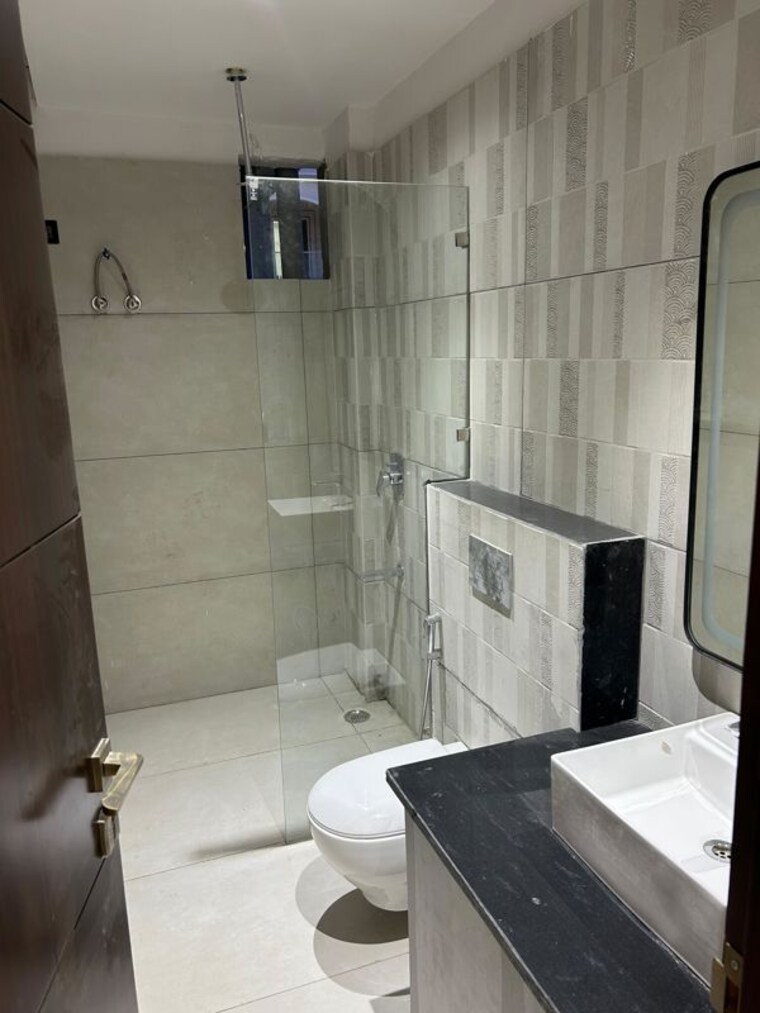 Bathroom, jakhan 3 Bedroom 1800 Sq.Ft. Builder Floor In Jakhan Dehradun 10278257