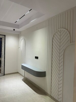 Building Lobby in 3 BHK Builder Floor at Jakhan – for Sale