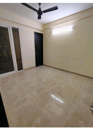 Room in 2 BHK Apartment at Signature The Serenas, Sohna Sector 36 – for Rent