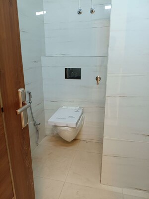 Bathroom in 3 BHK Builder Floor at BPTP District 3, Sector 85 – for Sale