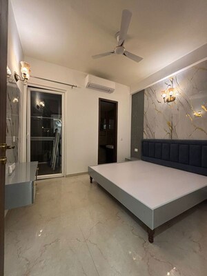 Bedroom in 2 BHK Apartment at Smart World Orchard, Sector 61 – for Rent