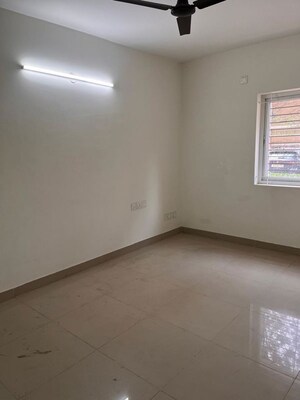 Room in 3 BHK Apartment at Mantri Webcity, Hennur – for Rent