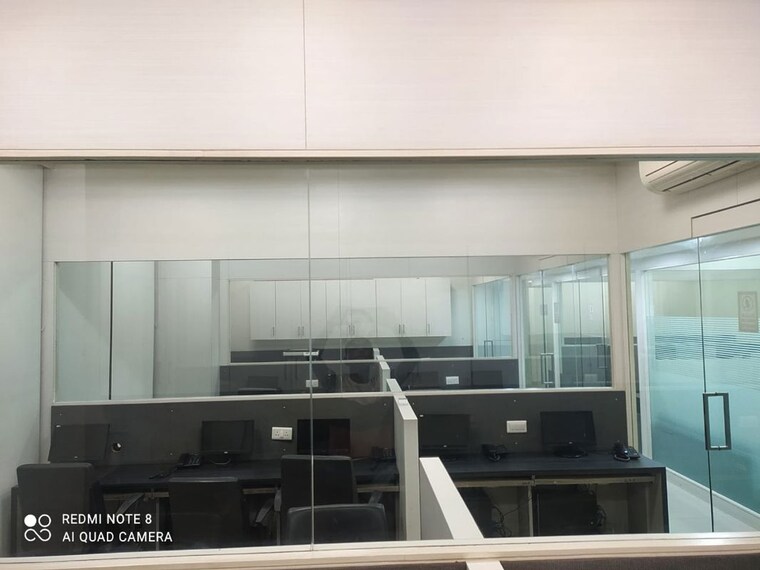 Team Area, sg highway Commercial Office Space 2477 Sq.Ft. In Sg Highway Ahmedabad 10278315