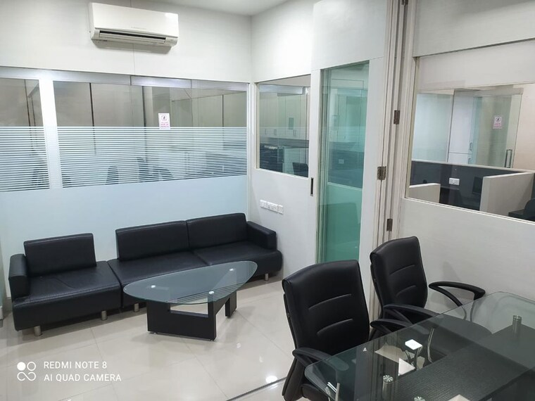 Team Area, sg highway Commercial Office Space 2477 Sq.Ft. In Sg Highway Ahmedabad 10278315
