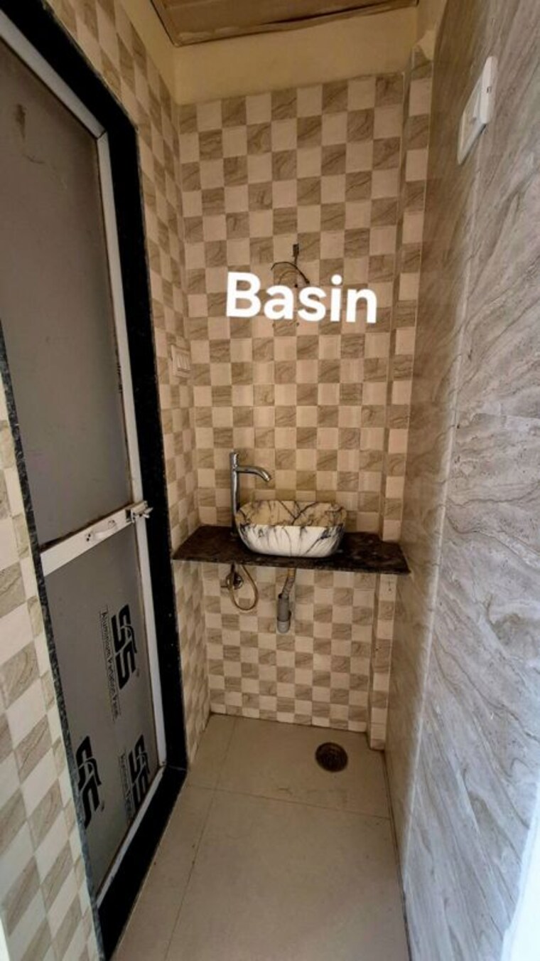 Bathroom, ulwe sector 19 1 Bedroom 550 Sq.Ft. Apartment In Ulwe Sector 19 Navi Mumbai 10278416