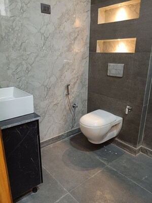 Bathroom in 3 BHK Builder Floor at BPTP District 3, Sector 85 – for Sale