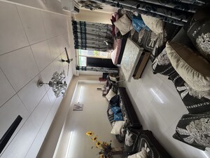 Team Area in 3 BHK Apartment at BCC Bharat City Phase II, Indraprastha Yojna – for Rent