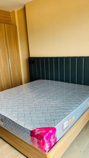 Studio Apartment For Sale in Paras Square Service Apartments, Sector 63a