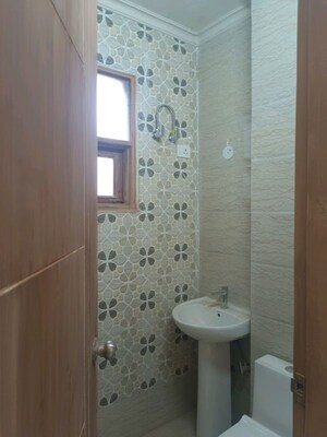 Bathroom in 3 BHK Builder Floor at Green Fields Colony – for Rent