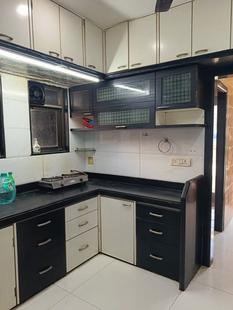 Kitchen, nikki-apartment 3 Bedroom 1000 Sq.Ft. Apartment In Prabhadevi Mumbai 10278481