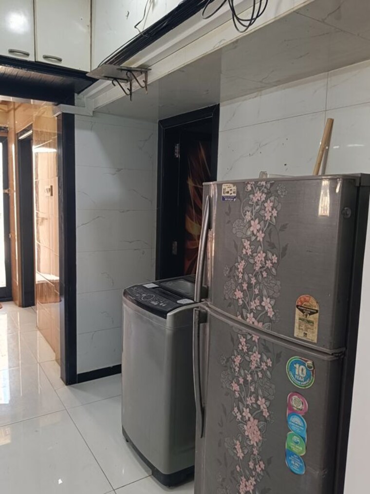 Kitchen, nikki-apartment 3 Bedroom 1000 Sq.Ft. Apartment In Prabhadevi Mumbai 10278481