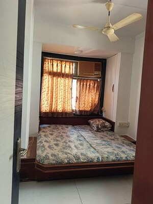 Bedroom in 3 BHK Apartment at Nikki Apartment, Prabhadevi – for Rent