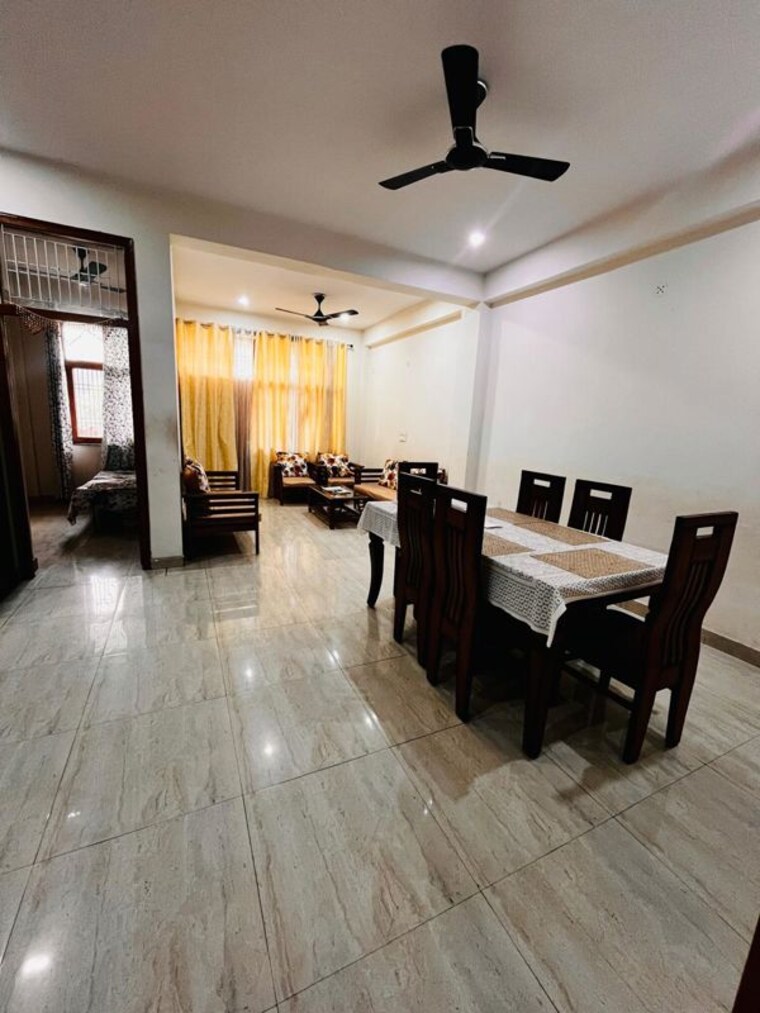 Dining area, sector 22 6+ Bedroom 112 Sq.Mt. Independent House In Sector 22 Noida 10002244