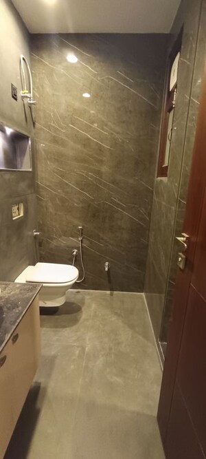 Bathroom in 3 BHK Builder Floor at BPTP District 3, Sector 85 – for Sale