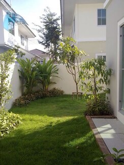 2 BHK + Pooja Room,Servant Room,Study Room,Extra Room Villa For Sale in Bidadi