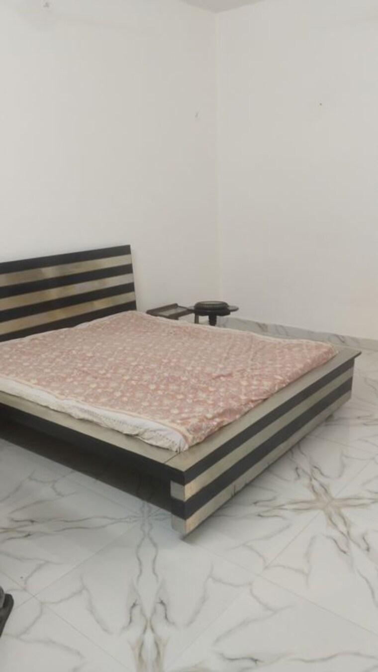 Bedroom, gomti nagar 1.5 Bedroom 700 Sq.Ft. Builder Floor In Gomti Nagar Lucknow 10278647