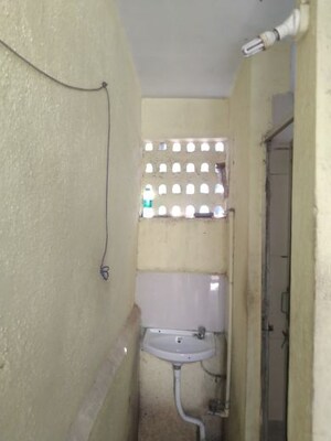 Bathroom in Studio Apartment at MIG Colony Gokhalenagar, Gokhalenagar – for Rent