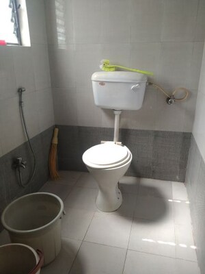 Bathroom in Studio Apartment at MIG Colony Gokhalenagar, Gokhalenagar – for Rent