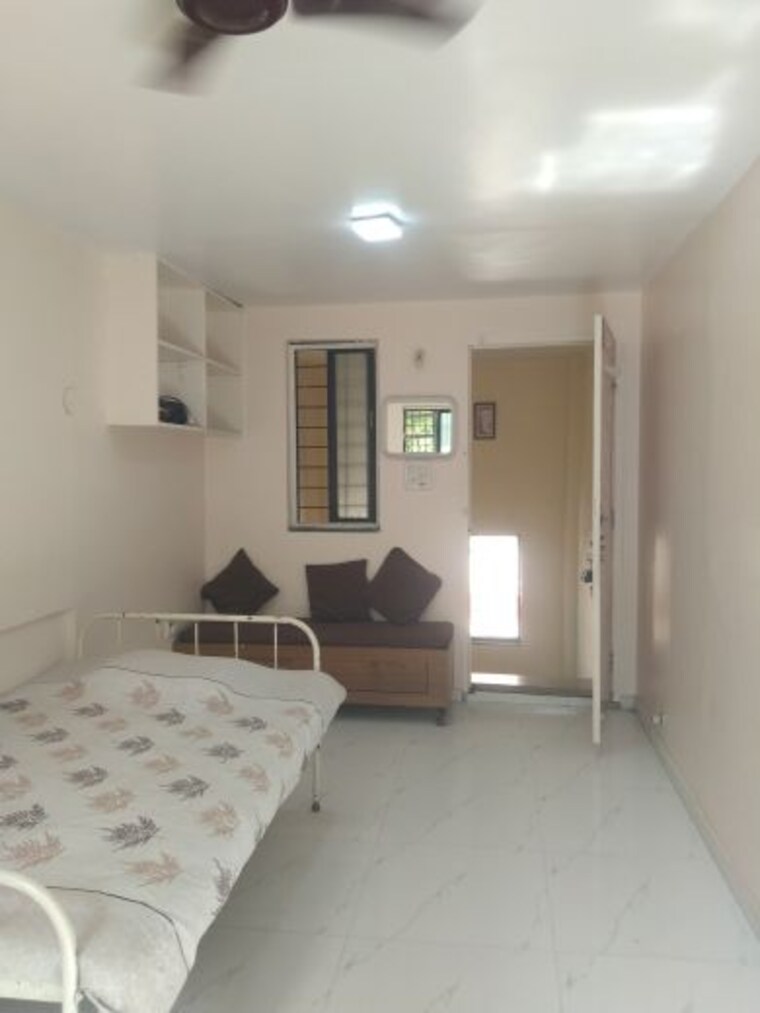Bedroom, mig-colony-gokhalenagar Studio 400 Sq.Ft. Apartment In Gokhalenagar Pune 10278667