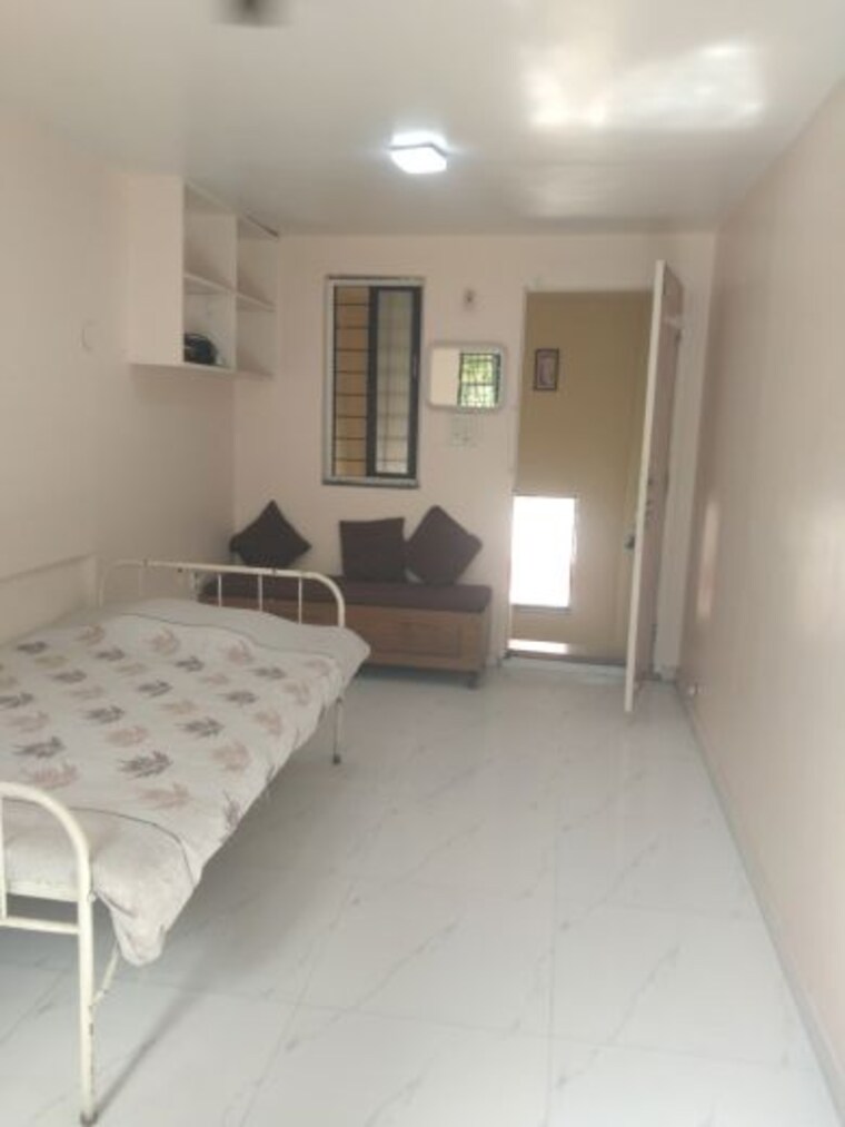 Bedroom, mig-colony-gokhalenagar Studio 400 Sq.Ft. Apartment In Gokhalenagar Pune 10278667