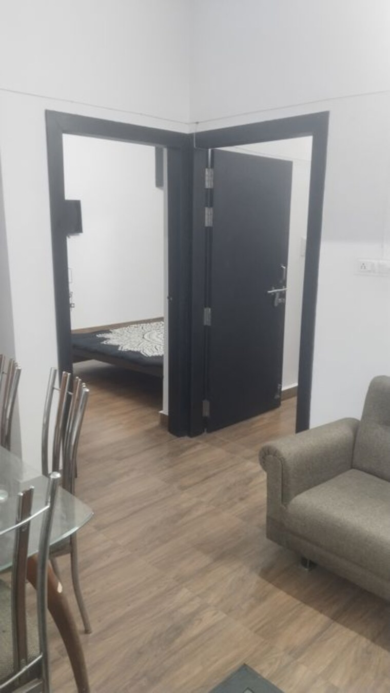 Room, gomti nagar 2 Bedroom 1200 Sq.Ft. Builder Floor In Gomti Nagar Lucknow 10278686