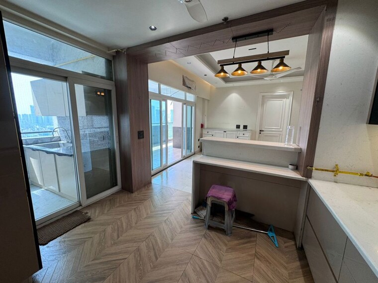Kitchen, amrapali-heartbeat-city 3 Bedroom 2125 Sq.Ft. Apartment In Sector 107 Noida 10278713