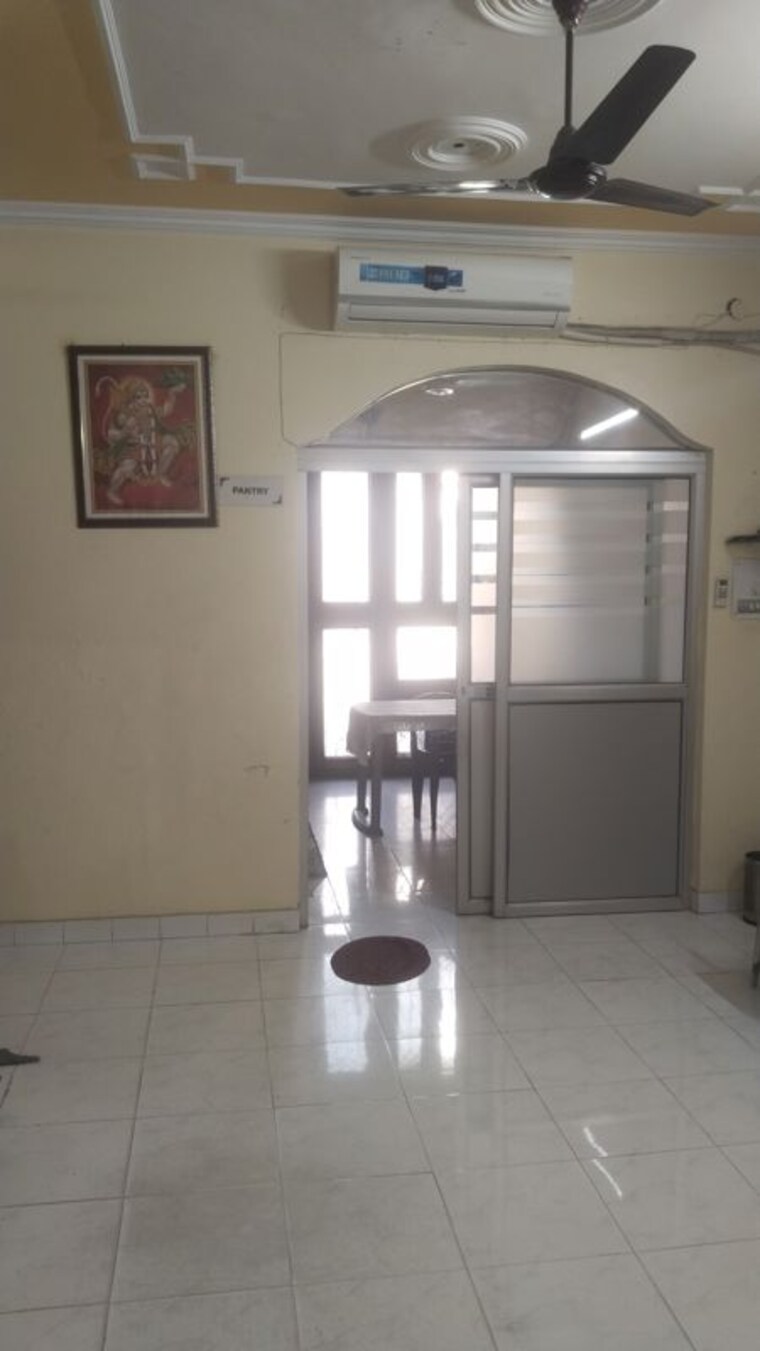 Bathroom, gomti nagar 1.5 Bedroom 800 Sq.Ft. Builder Floor In Gomti Nagar Lucknow 10278728