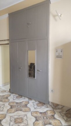 1.5 BHK + Study Room Builder Floor For Rent in Gomti Nagar