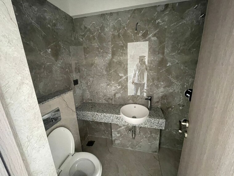 Bathroom, sugee-atharva 2 Bedroom 1000 Sq.Ft. Apartment In Prabhadevi Mumbai 10278727