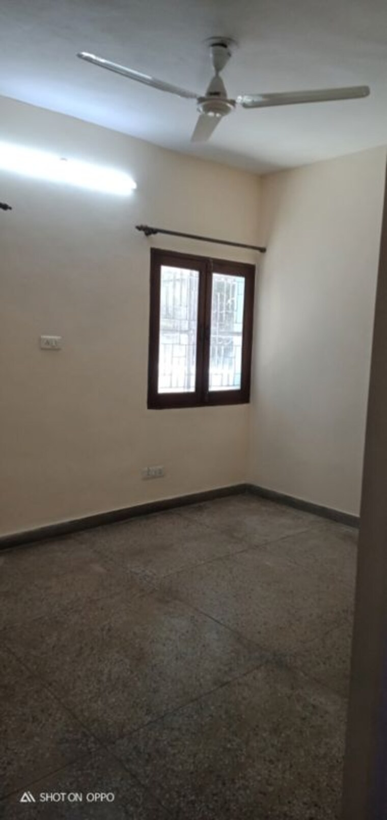 Room, vasant kunj 3 Bedroom 1450 Sq.Ft. Apartment In Vasant Kunj Delhi 10278758