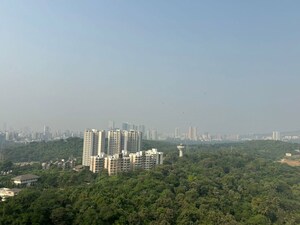 Plot Area in 2.5 BHK Apartment at Oberoi Realty Woods, Goregaon East – for Rent