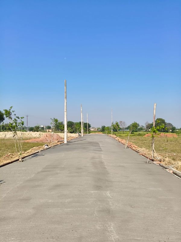 Plot For Sale in Duhai