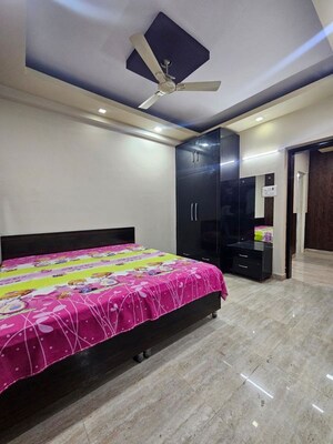 Bedroom in 3 BHK Builder Floor at Sector 56 – for Rent