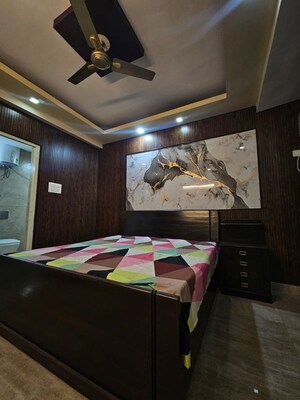 Bedroom in 3 BHK Builder Floor at Sector 56 – for Rent