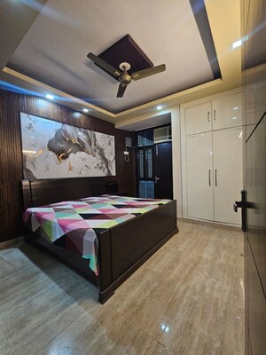 Bedroom in 3 BHK Builder Floor at Sector 56 – for Rent