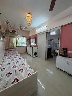 1 BHK Apartment For Rent in Manju Apartments Andheri 