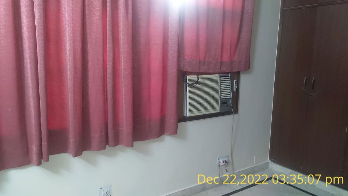 2.5 BHK + Pooja Room,Store Room Apartment For Rent in Lord Mahavira Apartment