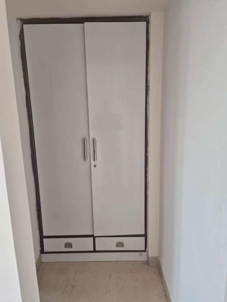 undefined, puri-diplomatic-greens-phase-i 3.5 Bedroom 2237 Sq.Ft. Apartment In Sector 111 Gurgaon 10278898