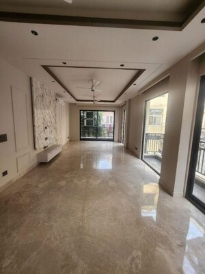 Room in 4 BHK Villa at Vasant Vihar – for Sale