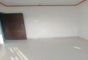 Room in 2 BHK Apartment at Madhuban Shiv Dham Complex, Malad East – for Rent
